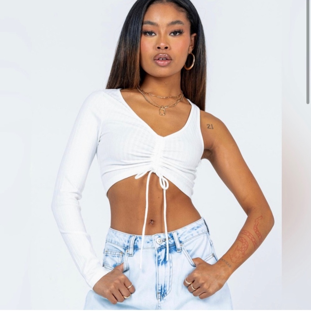 Princess Polly one sleeve crop top